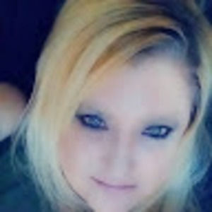 Meet your Posher, Desiree